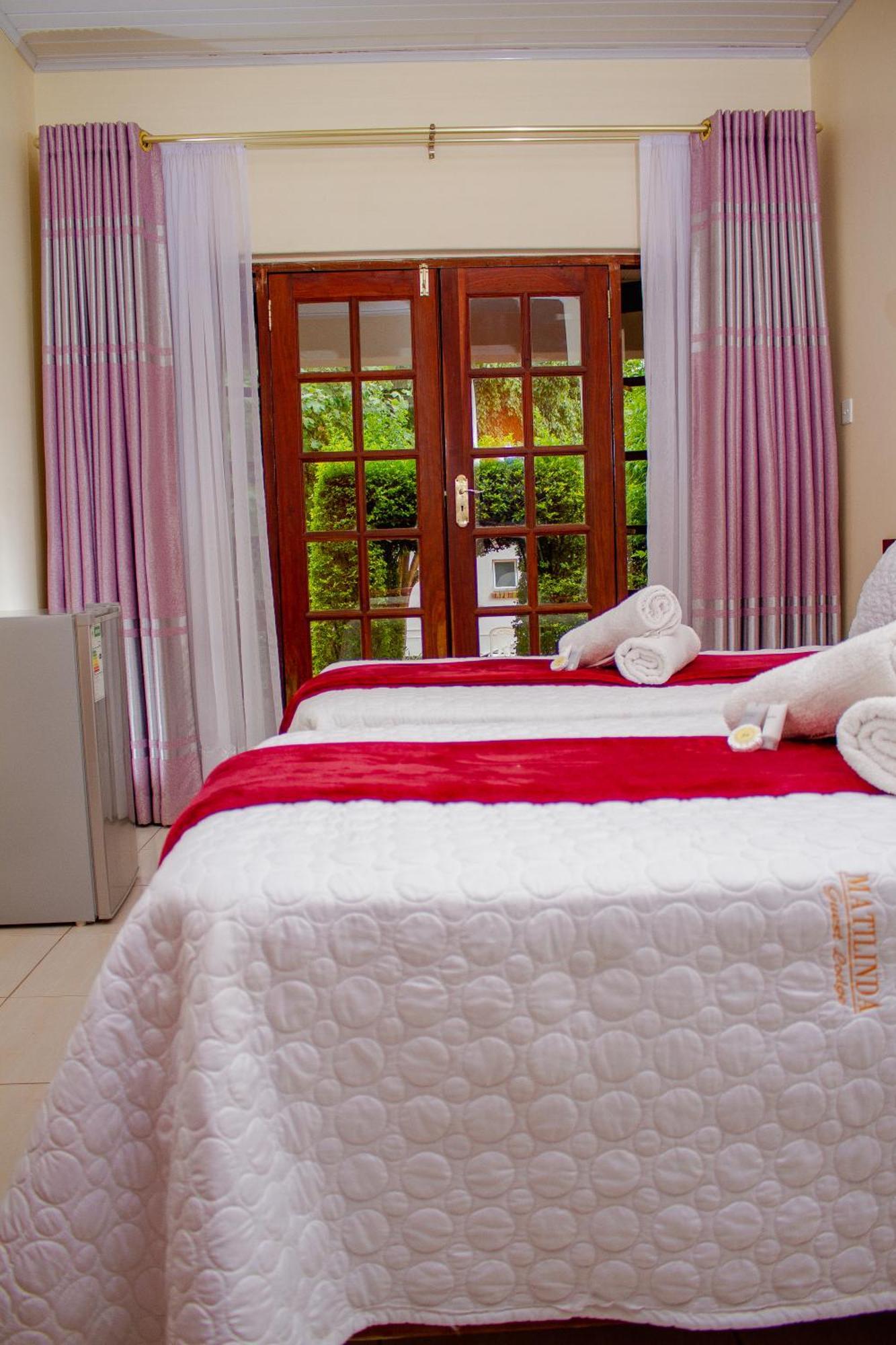 Matilinda Lodge Bulawayo Exterior photo
